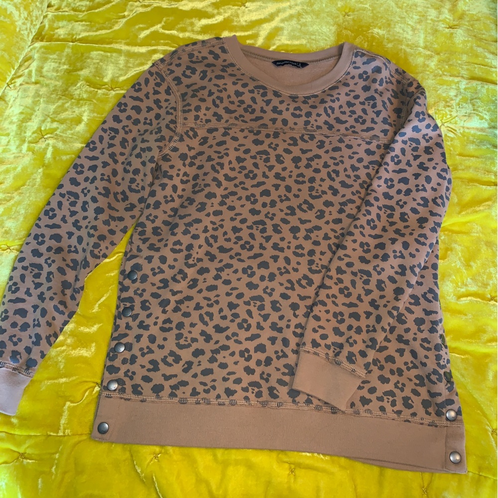 Abercrombie & Fitch leopard sweater size S